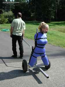 Eden Wells - Trolley'd