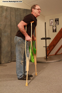 Crutch Control